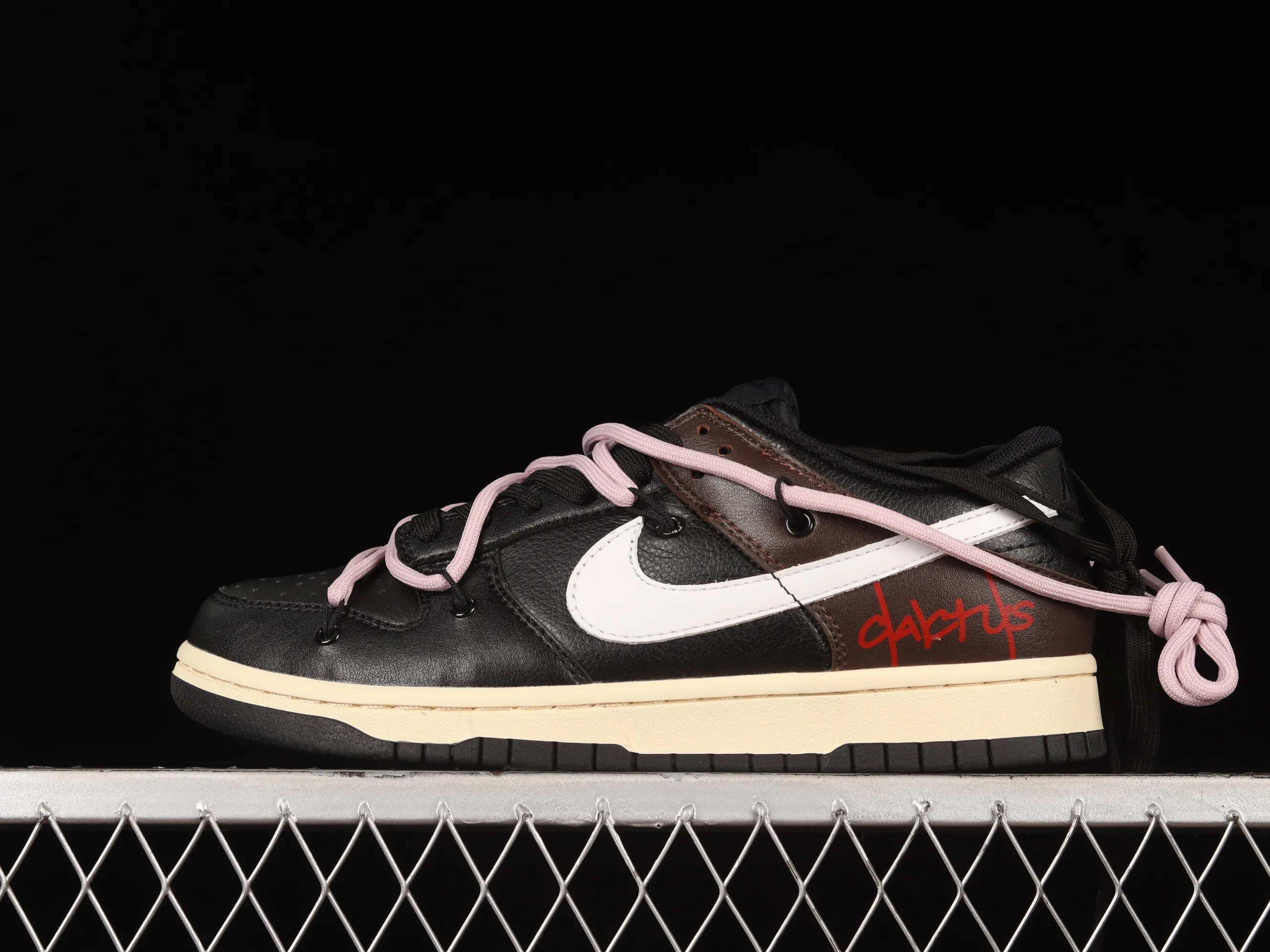 All categories Nk SB Dunk series Nk SB Dunk Low low-top sneakers Nk Dunk Low dip-dyed black customized version of deconstructed strap casual sneakers DJ6188-002